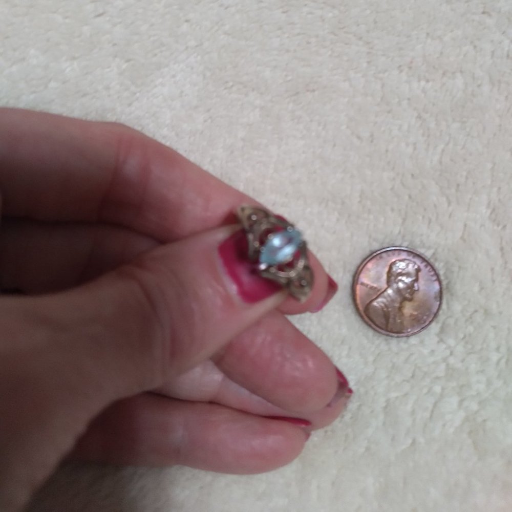 VINTAGE RING WITH BLUE STONE - Picture 2 of 2